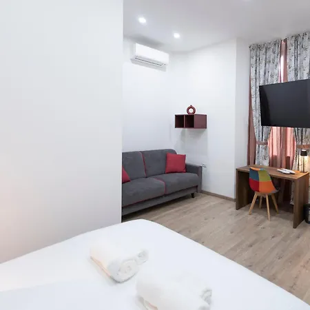 Cola Bed & Breakfast Roma
