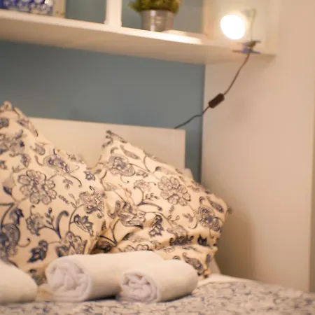 Apartamento Chic Modern 2-bedroom Near Metro *