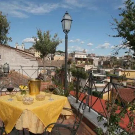 La Lumiere Di Piazza Di Spagna