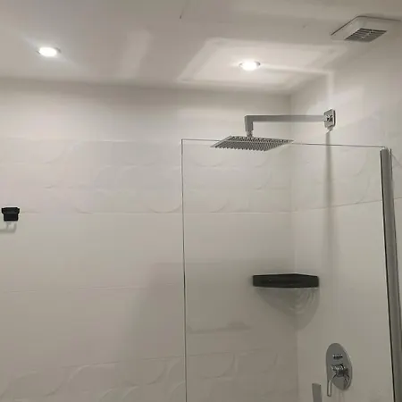 House 4 Mori 招待所 *