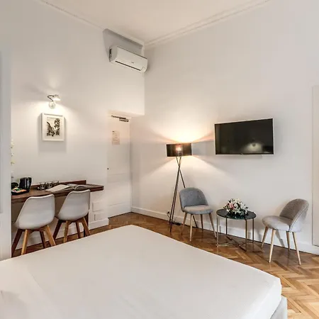 Little Queen Relais 3* Rzym