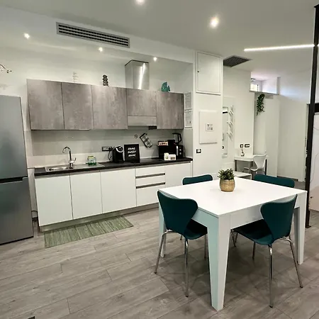 San Saba Street 52 * Roma