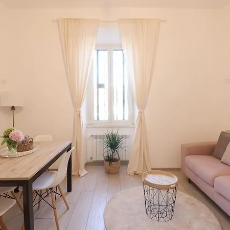 San Pietro - Moderno Apartment *
