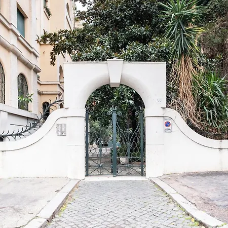Vatican36 Guest house 2*