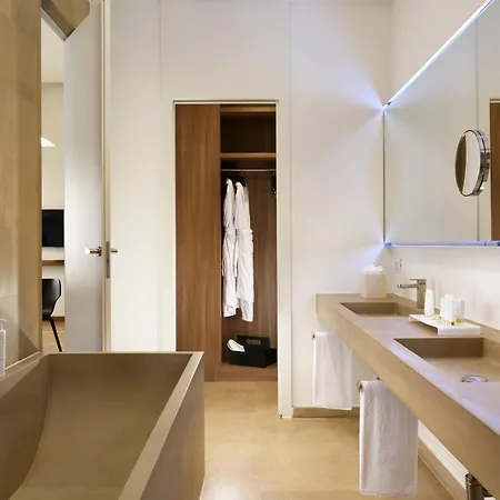 Hotel Palazzo Montemartini Rome, A Radisson Collection