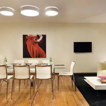 Szálloda Palazzo Montemartini Rome, A Radisson Collection 5*