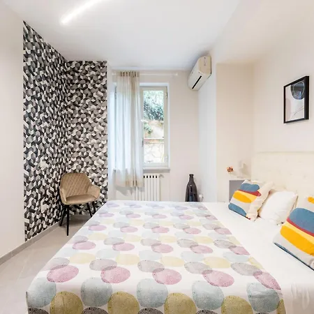 Fl Il Piccolo Borgo Di Trastevere * Rome