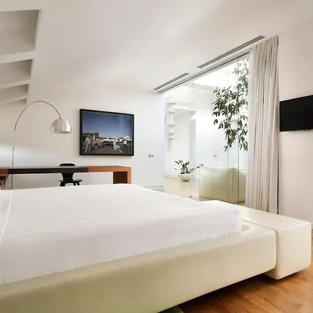 Palazzo Montemartini Rome, A Radisson Collection 5*