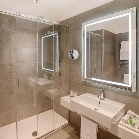 Otel Nh Collection Palazzo Cinquecento 5*