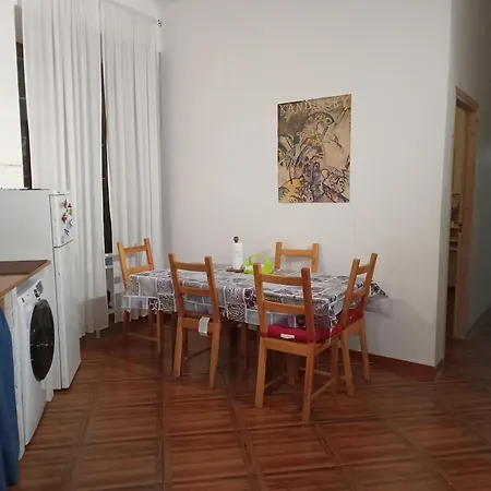 L'appartamento Di Carla Zona Storica Apartment