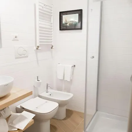 Domus Vitra Πανσιόν *