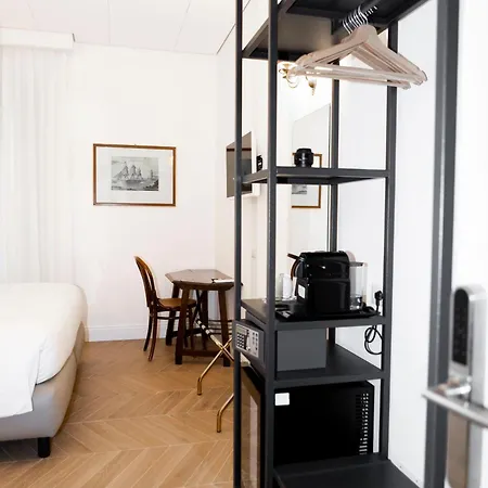 Πανσιόν Domus Vitra *