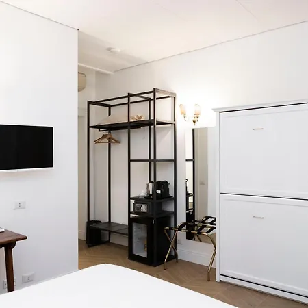 Domus Vitra Πανσιόν *