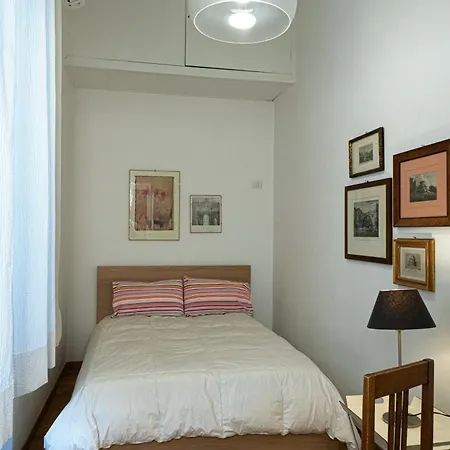 Apartment Gallery Apartment, Near The Vatican