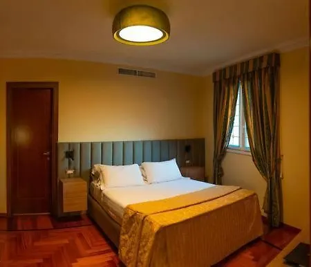 Mecenate Palace Hotel 4*