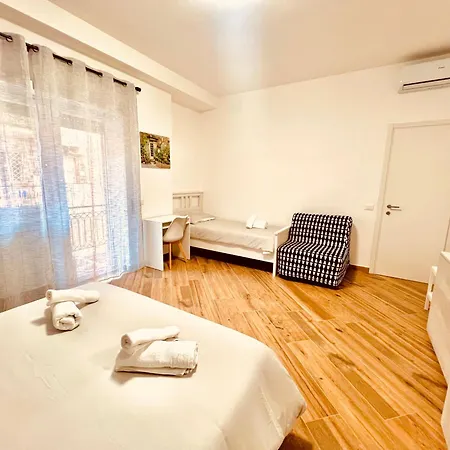 Apartment 15 Min. Colosseo 1 - Casa Di Gio *