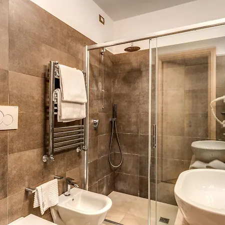 Boutique 4* Rome