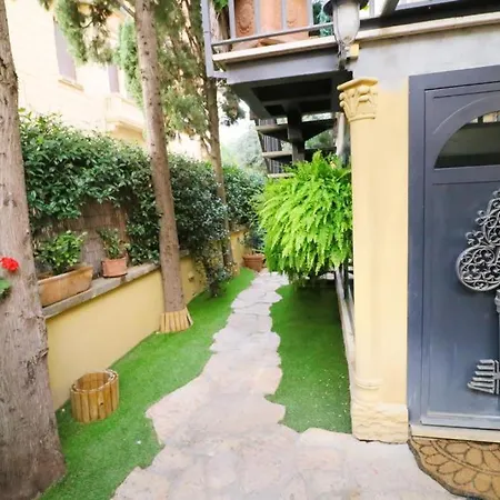 Apartment Secret Garden Borghese *