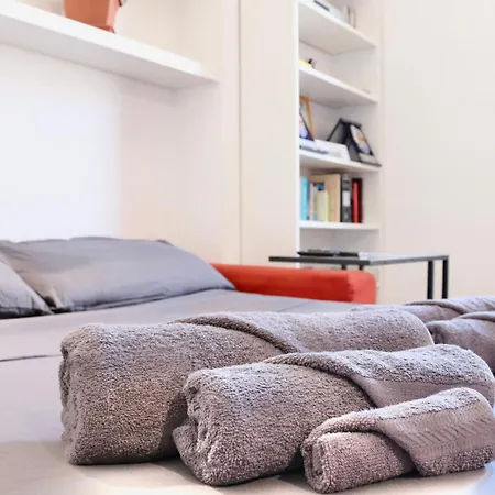 Grimaldi House Apartamento *