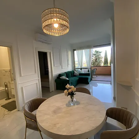 House - Parco Tirreno By Ohana * Roma
