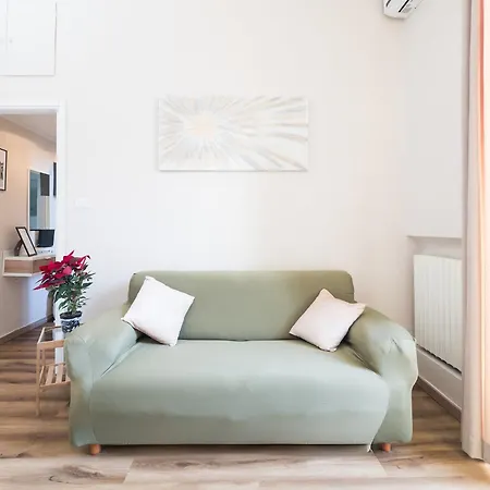 - Basilica San Pietro Apartment *