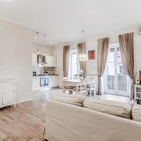 Apartment Metro Battistini Elegante