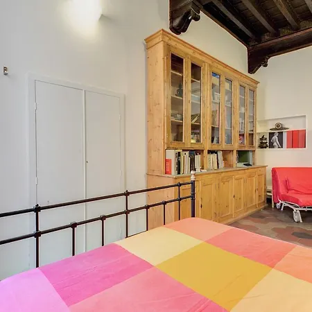 Apartment Campofiori Rome