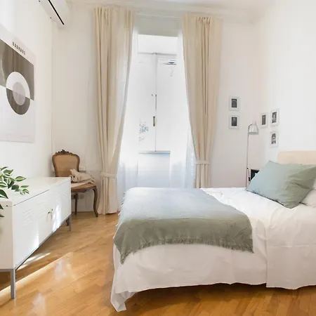 Destination San Giovanni Homey Flat - 3 Bdrs - Metro A *