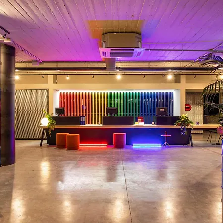 Ibis Styles Aurelia Отель 4*