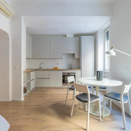 Apartment Urban Chic 2 Bedroom Vatican Escape