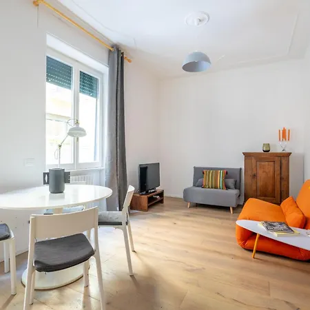 Apartment Urban Chic 2 Bedroom Vatican Escape Rome