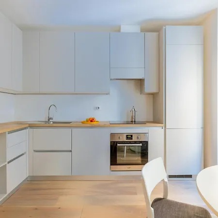 Apartment Urban Chic 2 Bedroom Vatican Escape