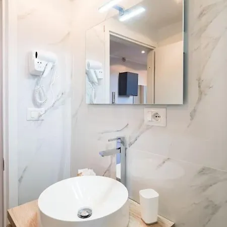 Apartment - Basilica San Pietro Rome