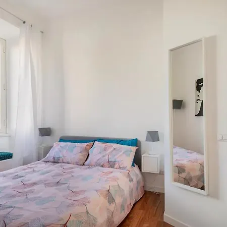 “la Palma Nel Cortile” Apartment Rome