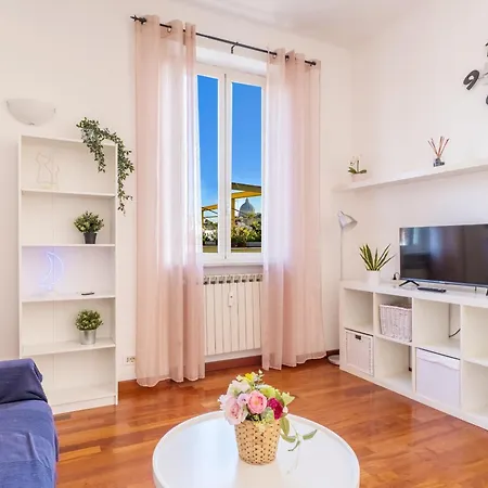 Welcome Dhome - Cozy Penthouse With St. Peter View Rome