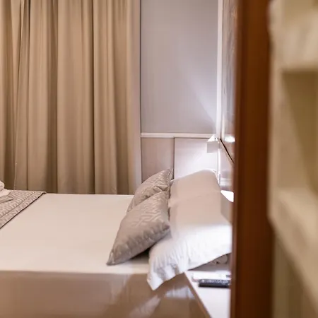 Floor Colosseo Гостевой дом 3*