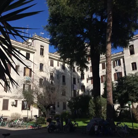 Testaccio - Volta 45 2+2 *