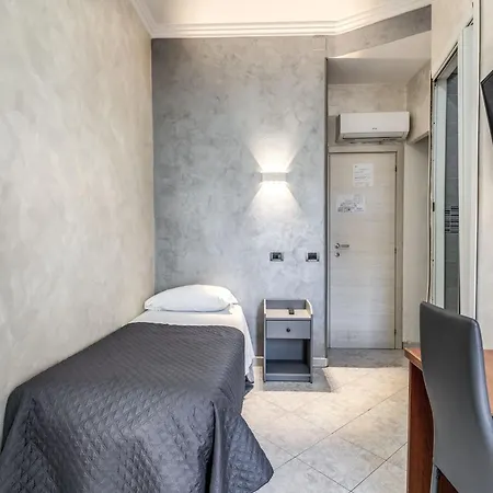 Hotel Family House Rome