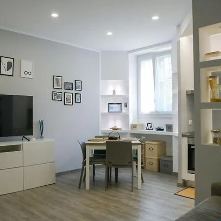 Aquanova Apartment *