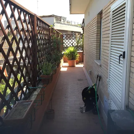 Delizioso Attico A Talenti