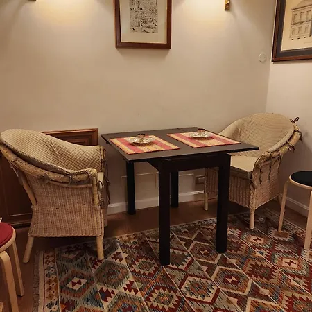 Apartment Borghese 42 Rome