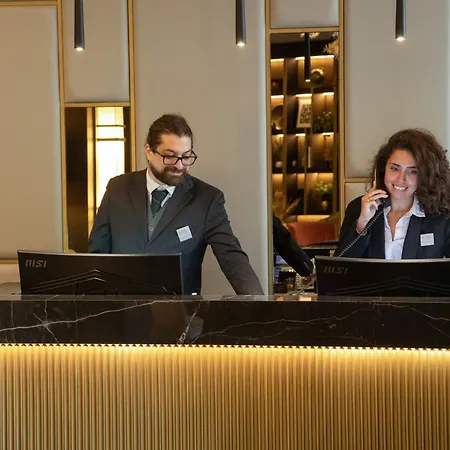 Gallia Hotel 4*