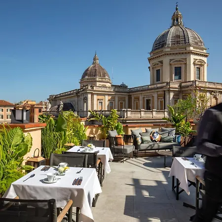 Gallia Hotel 4*