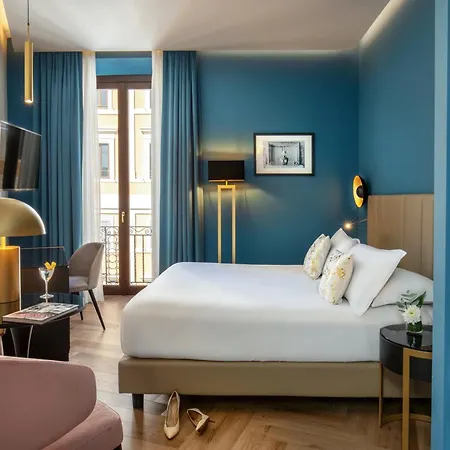 Gallia Hotel 4*