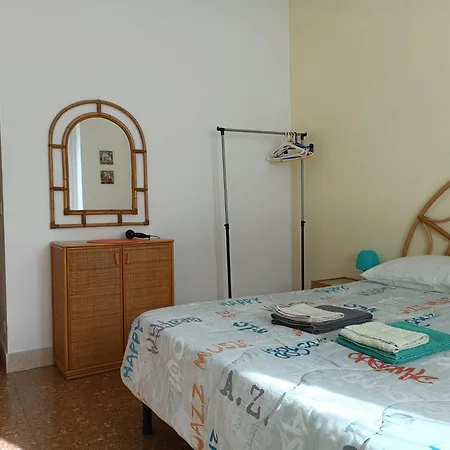 Affittacamere , Near Trastevere Station Rom