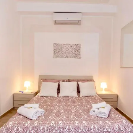 Lovely Nights - Luxury Pensión