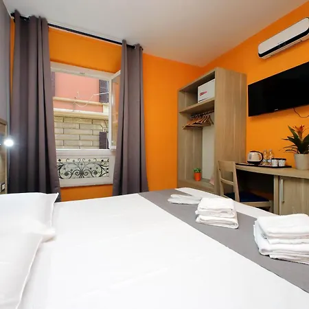 Lhg Comfy Pensionat 2*