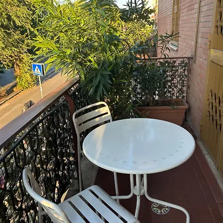 La Fontana Di Carlotta Couette-café