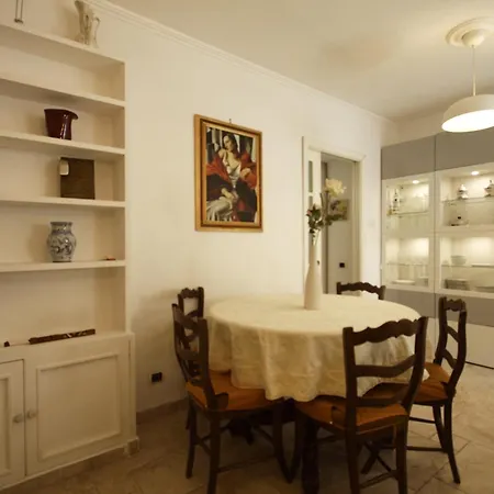Appia Antica 2br With Swimming Pool Apartment *