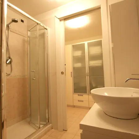 Appia Antica 2br With Swimming Pool